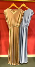 Load image into Gallery viewer, Camilla Dress
