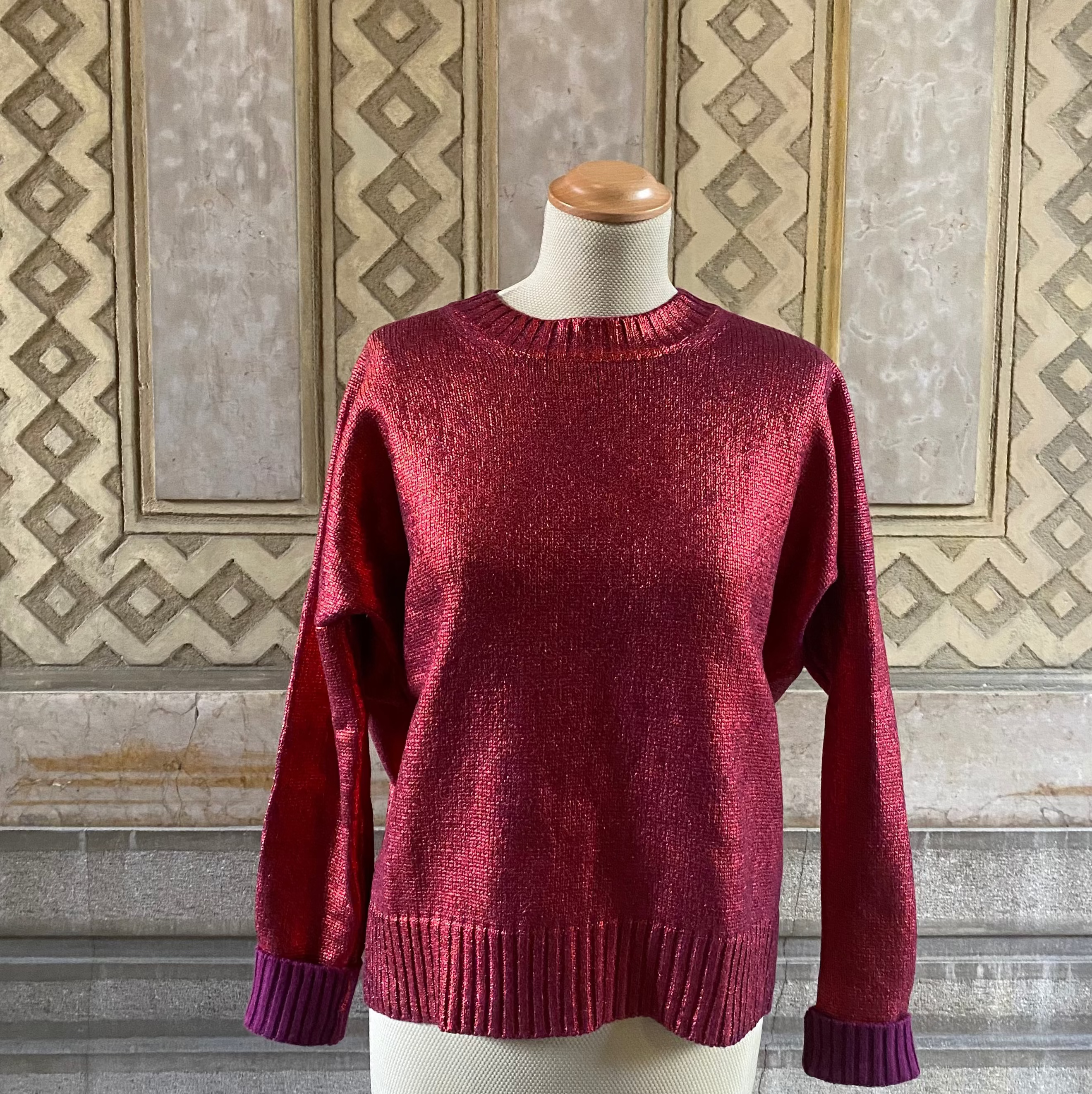 Crew neck crop - metallic coated