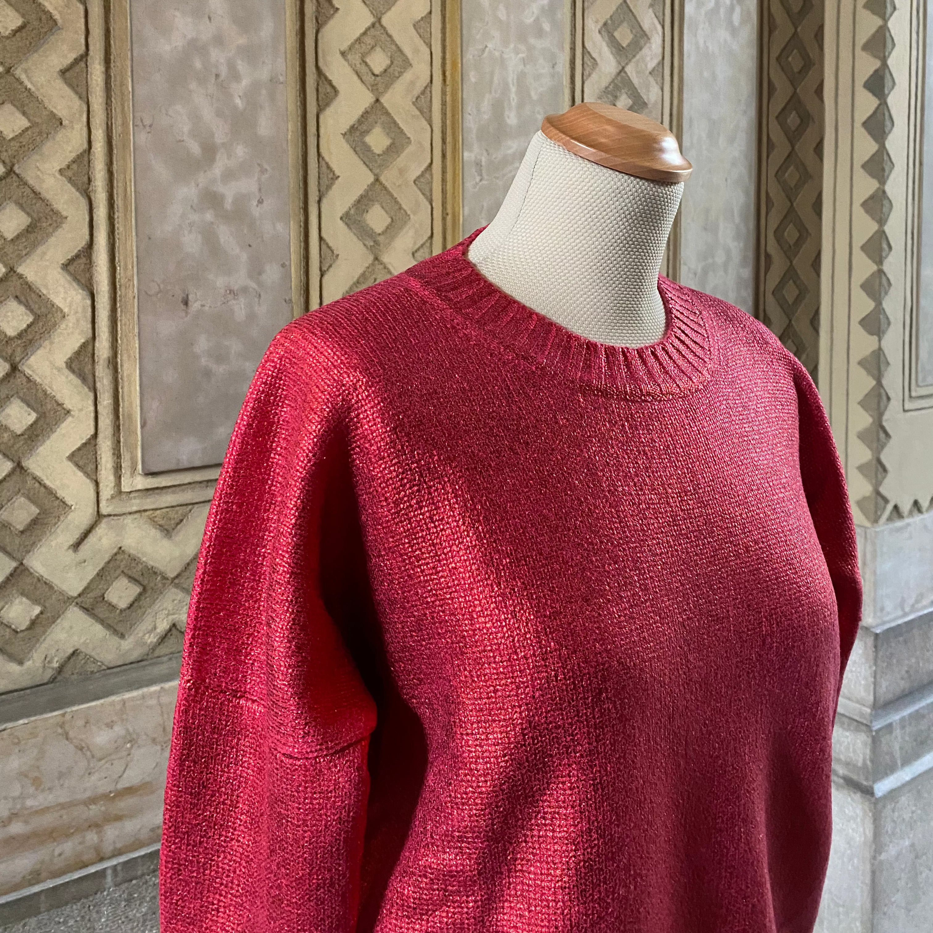 Crew neck crop - metallic coated