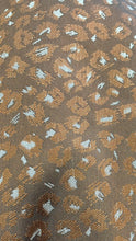 Load image into Gallery viewer, Brocade 4

