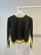 Load image into Gallery viewer, Crew neck - yellow/seppia
