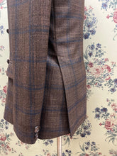 Load image into Gallery viewer, Blazer double breasted - Wool
