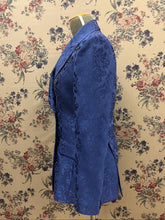 Load image into Gallery viewer, Blazer double breasted - Damask fabric
