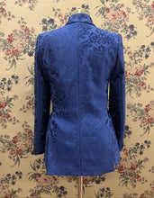 Load image into Gallery viewer, Blazer double breasted - Damask fabric
