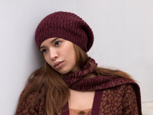 Load image into Gallery viewer, Beanie Hat Lamé

