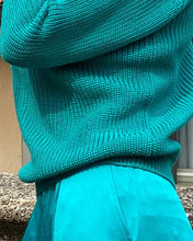 Load image into Gallery viewer, Crew Neck Wool
